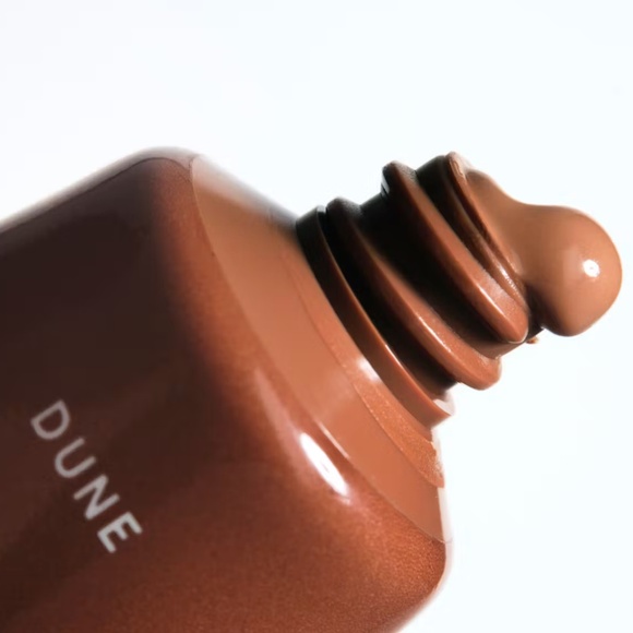 3 / $30 ⚡️Glossier Cloud Paint Seamless Cheek Shades - Picture 4 of 4